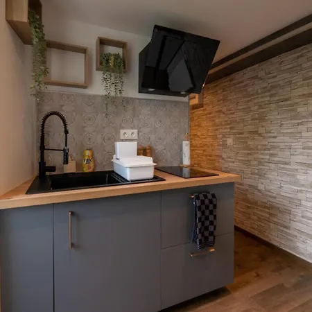 Naturel : Studio Calme Et Agreable Les Bordes Exterior foto